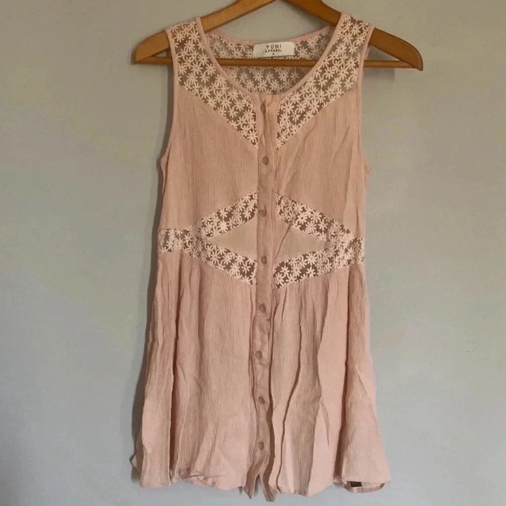 Yuni Apparel Lace Cutout Light Pink Rose Tank Top Size medium